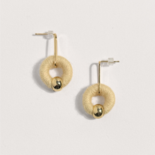 Load image into Gallery viewer, Mandy Earrings