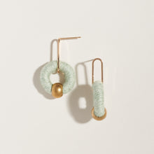 Load image into Gallery viewer, Mandy Earrings