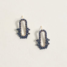 Load image into Gallery viewer, Délicat Earrings