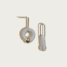 Load image into Gallery viewer, Mandy Earrings