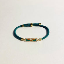 Load image into Gallery viewer, Abstract Bracelet in Daisy
