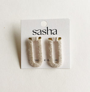 Solid Reciprocal Earrings {batch}