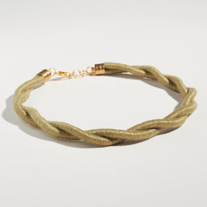 Twist Necklace {batch}